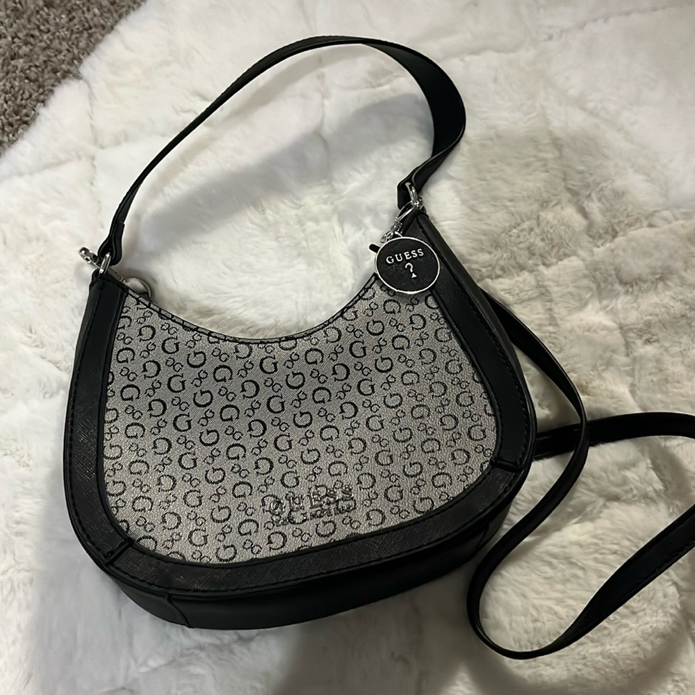Guess shoulder bag